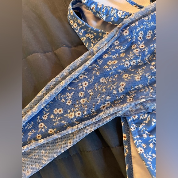 BLUE TWO PIECE BATHING SUIT WITH COVERUP - Picture 3 of 9